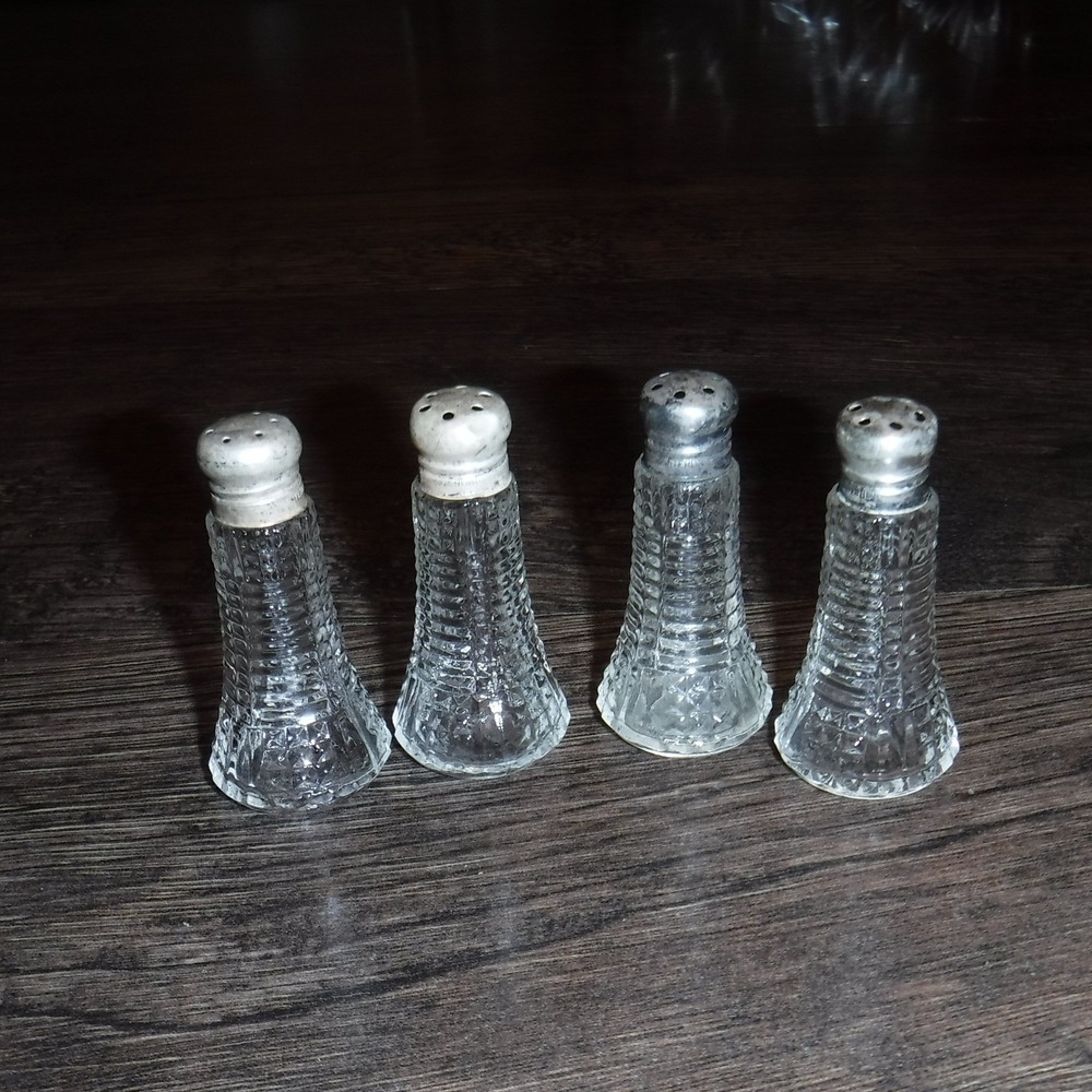 Vintage Sterling Silver Glass Salt Pepper Shakers Set Art Deco Style